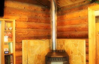Spacious, Custom-Built Log Cabin - Foto 12