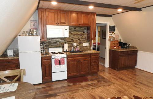 Historic Gold Town Loft A-Frame 1 Bedroom with sofa sleeper WIFI - Foto 9