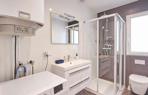 Bungalow in France with Private Garden - Foto 8