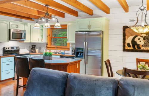 Gated neighborhood - Hot Tub & Fire Pit - Photo 60