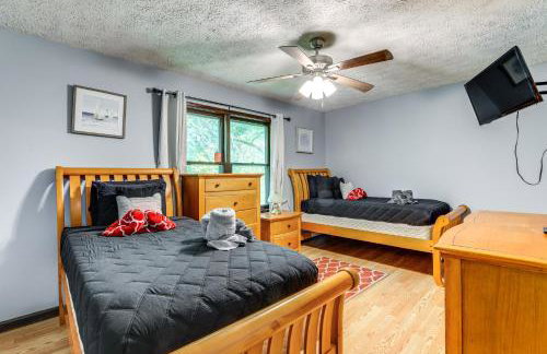 Group Getaway Spacious Home in Stone Mountain! - Foto 22