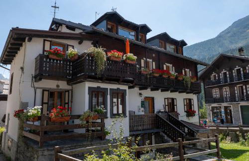 Incanto Walser Apartments Piazza - Foto 26