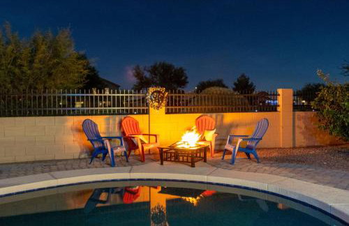 StayShores Chic Retreat – Pool HotTubSweet Sleep - Photo 31