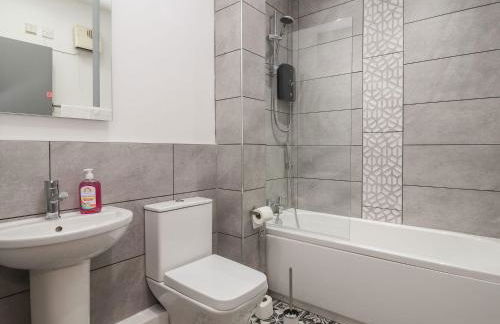 Memorial Building - Photo 65