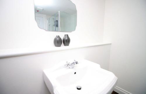 Large City Centre 3 Bed Flat with Parking - Foto 7