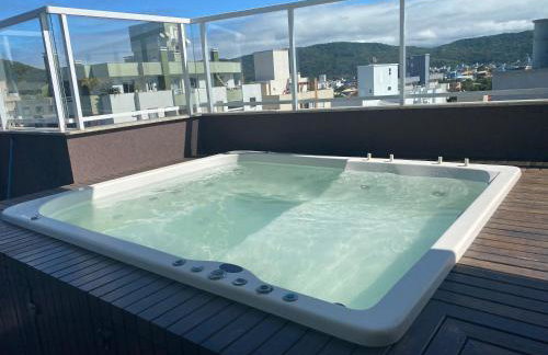 Linda Cobertura com Spa sem aquecimento - Foto 1
