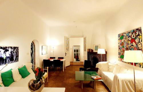 Apartment 3 large rooms with 2 separate bedbrooms close to city centre near Kudamm and KaDeWe - Foto 12