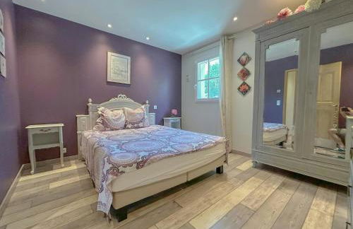 Modern Provençal Villa At The Forest's Edge - Foto 17