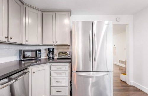 Amazing Views with Heated Pool and Jacuzzi Near Beach - Foto 38