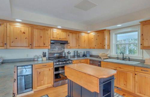 Huge Farmhouse with Heated Pool for Vacations and Retreats - Foto 59