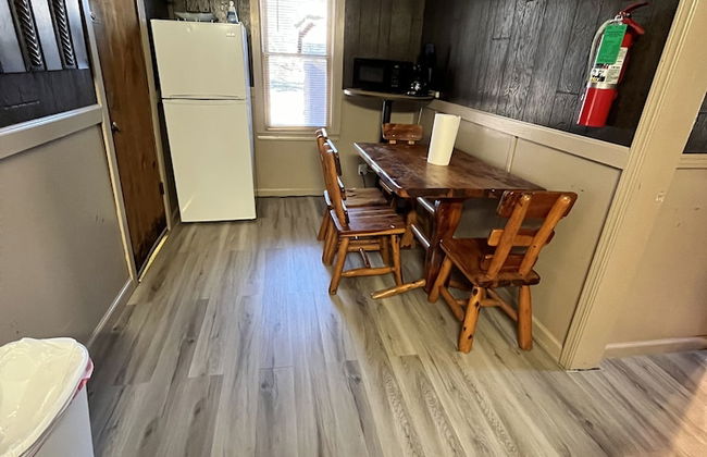 Cedarvale Cabins at Turner Falls - Photo 21