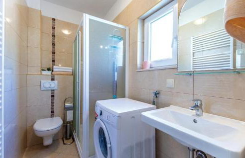 Three-Bedroom Holiday Home In Katuni - Foto 28