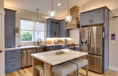 Anchorage Apartment with a View about 3 Mi to Airport - Photo 10