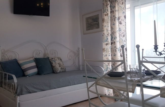 Estate Dafnopanagia Luxury Apartment - Photo 28