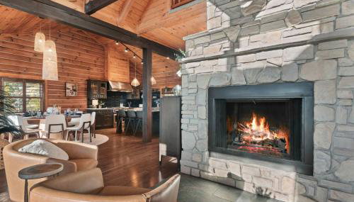 Wow Views! Hot Tub, Sauna, 85 inch TV, Pool Table - Foto 3