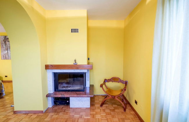 Lakeside Mansion With Pool - Foto 3