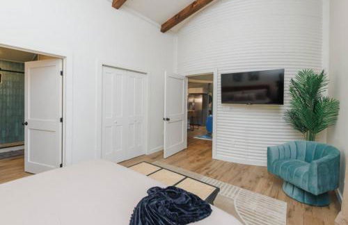 8 Min to Zip Lines Unique Stay King Bed - Foto 22