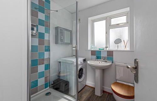 Sea View Apartment in centre of Rhosneigr - Pass the Keys - Foto 28