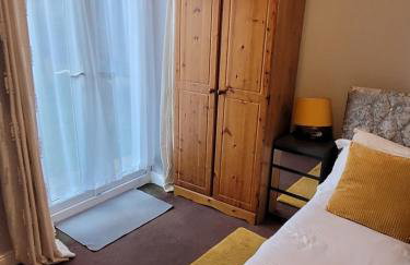 2-bed Apartment, Sleeps 4,on-site Parking - Foto 10