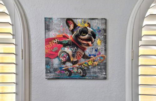 Tampa Private Large House, Game Room & Backyard - Sleeps 12, 4bdr, 3bth, Quiet Community, Near Everything in Tampa & St Pete - Foto 12