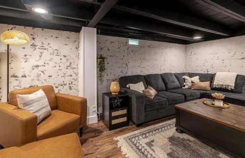 Stunning Modern Cabin with Hot-tub in Makanda, illinois - Photo 28