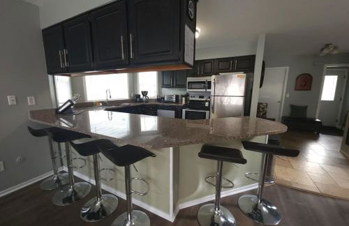 Beautifully Updated Lakefront Escape-Pets welcome! - Foto 39