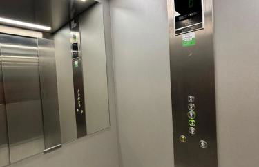 Modern apartment with balcony and free parking - Foto 27