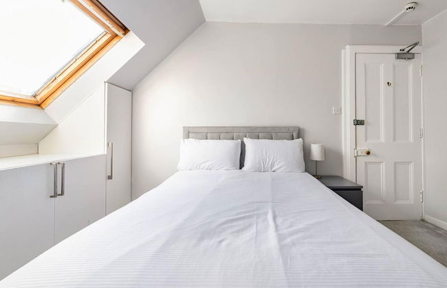 Stunning 5 Bedroom Large Apartment With Parking - Foto 3