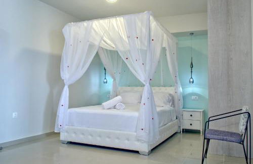 Epipleon Luxury Suites -101- Δωμάτιο 45τμ με βεράντα 30τμ μπροστά στη θάλασσα - Foto 1