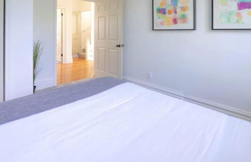 Spacious and Cozy St Louis Gem ABODEbucks - Photo 22