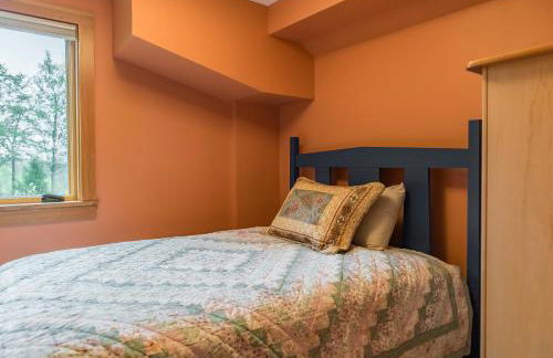 Private Home Overlooking Stevens Lake - Foto 2