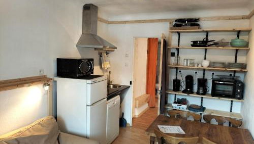 A découvrir joli petit Appart au coeur du village - Foto 2