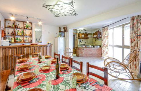 6 Bedroom Stunning Home In Monticello Amiata - Foto 18