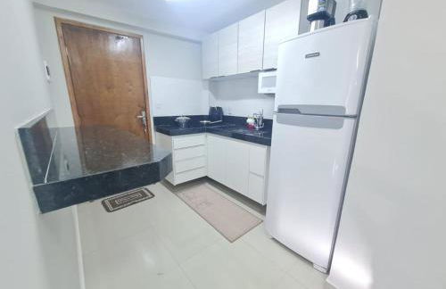 Apt 17 com 2 suítes com ar cond - Foto 2