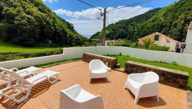 Casa do sanguinho - Photo 3, Garden view