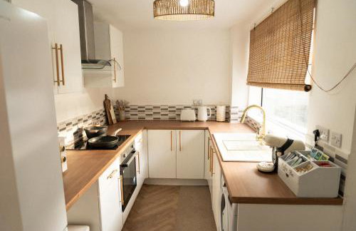 2 Bedroom Cozy Home Sleeps 6 with 1Gb Wi-Fi near Durham & Darlington-Kynren - Foto 5