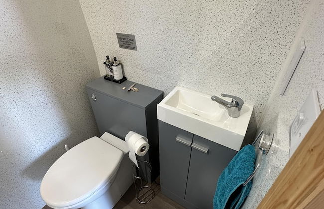 Luxury Glamping Pod With Hot Tub, fee Applies - Photo 5