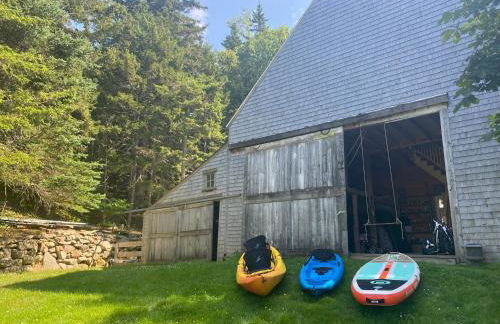 1850s Maine Farmhouse featured in Condé Nast Traveler with 11 Acres Near Water - Foto 67