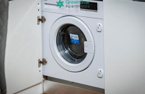 GreenStar Apartments Dundee - Short Walk Away Into Dundee City Centre - CLICK FOR OPTIONS - 6 PROPERTIES AVAILABLE FROM 1 TO 3 BEDROOMS ALL IN SAME BUILDING IDEAL FOR GROUP STAYS - Photo 74