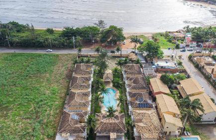 Casa com piscina em condomínio na Rasa - Foto 11