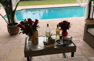 Spacious 4 Bedroom 3 Bathroom House with Heated Pool and Outdoor Shower close to FFL Airport and Cruise Port - Foto 26