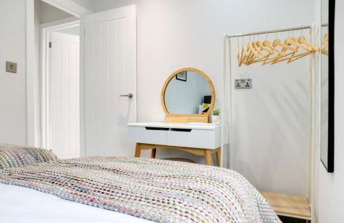 Beam End Snainton - Modern 2-bedroom Stone Cottage - Foto 7