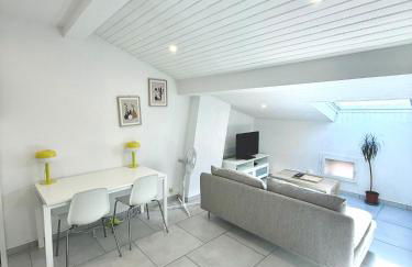 Studio Lumineux & Spacieux, Tout Neuf, Grand Lit - Foto 14