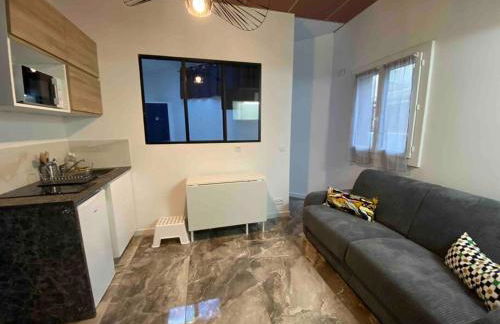 Apt Charmant, Proche Gare et Centre Historique - Climatisation et WiFi - Foto 9