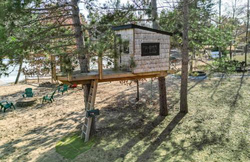 Boat Dock, Hot Tub and Deck Lakefront Nekoosa Home! - Foto 29