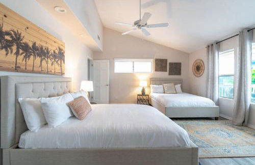 Sunlit La Jolla Village Gem with Peak Ocean Views - Photo 16