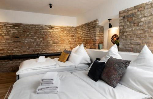 Industrial Loft Duplex -100sqm- near Antonplatz - Foto 5