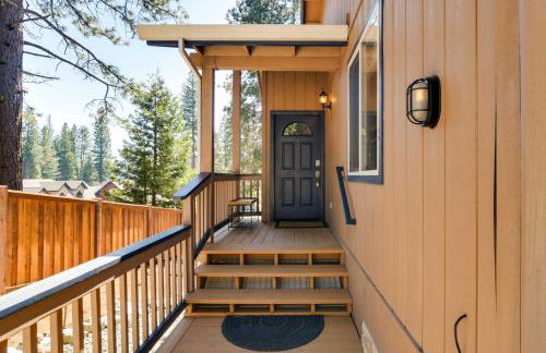 Updated Lake Almanor Retreat with Patio and Grill! - Foto 23