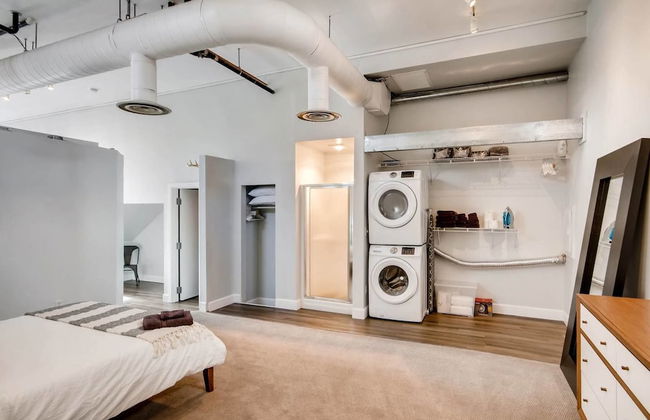 Industrial Design Flat Historic Loft Heart of Lohi - Foto 3