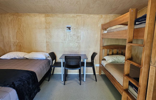 Te Anau Top 10 Holiday Park - Photo 43